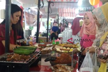 Padang residents eagerly await hunting for "Pabukoan"