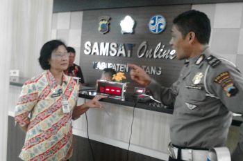 Pajak kendaraan bermotor bukan kewenangan polisi