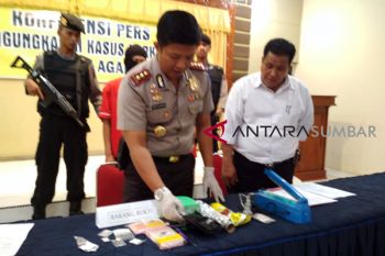 Polres Agam  ungkap peredaran sabu asal Malaysia (video)