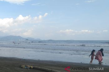 Tinggi gelombang laut bisa mencapai 2,5 meter, BMKG minta nelayan waspada