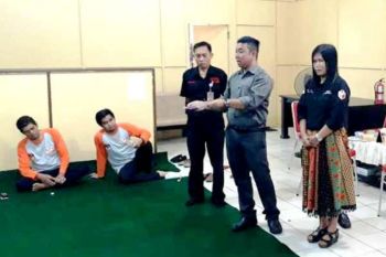 KPU Gumas mulai sortir surat suara Pilkada