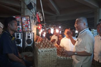 Mendag pantau harga sembako di Kupang