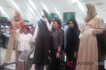 Matahari rangkul desainer muda kembangkan industri mode