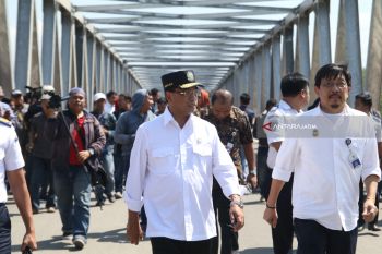 Peresmian Jembatan Wijaya Kusuma Kediri