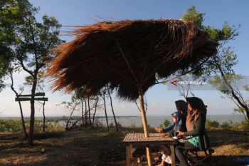 Ngabuburit Wisata Pantai