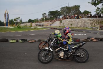 Ngabuburit Di Sirkuit