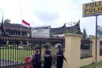 Polresta Padang siaga 1