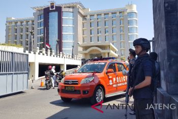Penjagaan di Mapolda Jateng diperketat