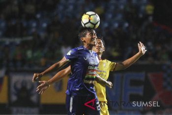 Sriwijaya FC Bantai PSIS Semarang