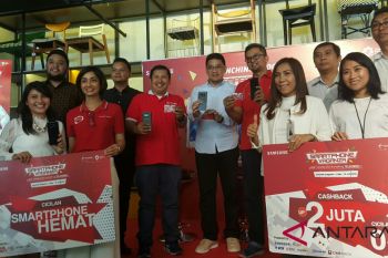Telkomsel Bali Nusra &amp; Samsung Gelar Program "Smartphone Vaganza"