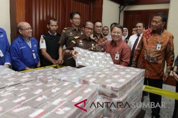 PENGEMBALIAN UANG BLBI SAMADIKUN HARTONO