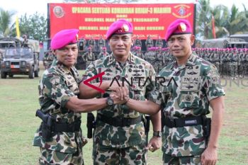 Dankormar pimpin Sertijab Danbrigif-3 Marinir