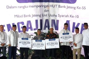 Eksis, Bank Jateng Syariah ungkapkan syukur dengan pengajian akbar