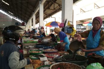Permintaan sepi, harga ikan laut cenderung stabil