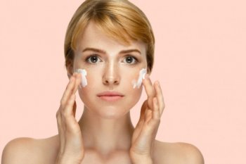 Ini tips jaga kesehatan kulit saat puasa
