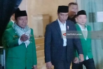 Joko Widodo Sebut Romahurmuzy Cocok jadi Cawapres (Video)