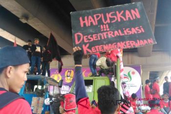 Peringati Mayday buruh di Makassar tolak tenaga asing