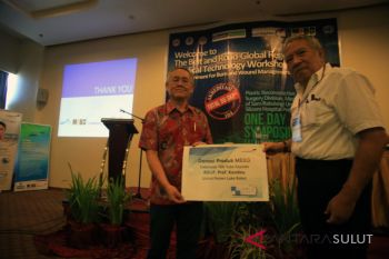 Combiphar Donasikan 100 Mebo Bagi RSU Kandou