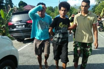 TNI tangkap dua OTK MIT di Poso (vidio)