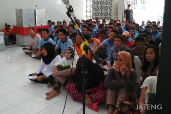 Napi Rutan Kudus diwajibkan shalat tarawih selama Ramadhan