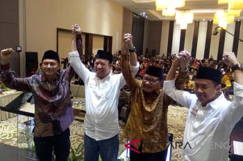 Pasangan calon diharapkan pelaksanaan debat terbuka dievaluasi