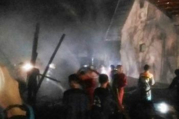 Berusaha selamatkan putrinya Perwira TNI tewas terpanggang [VIDEO]