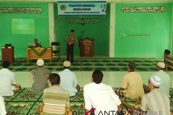 Warga binaan Lapas Lubukbasung dibekali ilmu keagamaan (video)