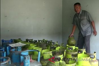 Hari ketiga Ramadhan, elpiji bersubsidi di Pasaman Barat masih tersedia