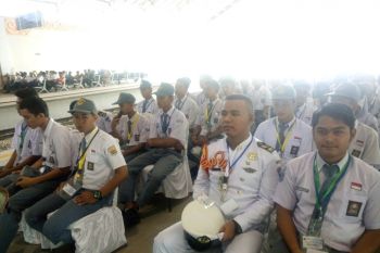 20 Anggota OSIS Sumbar Segerbong dengan Presiden