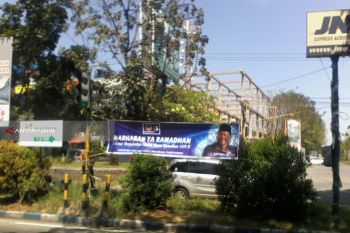 Nasdem Nilai Panwas Surabaya Tebang Pilih Tertibkan Baliho