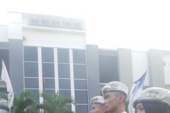 60 persen lulusan SMKN Jateng terserap industri