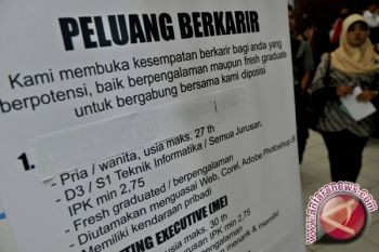 Disnakertrans Sulut uji kompetensi pencari kerja