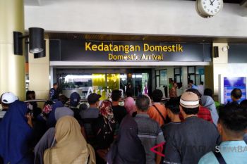 H-2  kedatangan pemudik di bandara Minangkabau masih tinggi