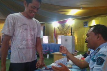 Begini cara warga binaan Lapas Padang salurkan hak pilih