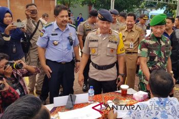 Dua penyebar kampanye hitam Pilgub Jateng ditangkap