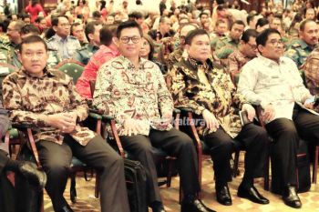 Bersama Para Menteri, Gubernur Ikuti Penguatan Kapasitas Pemimpin Indonesia