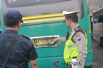 Dishub Kota Magelang cek kelayakan armada di Terminal Tidar