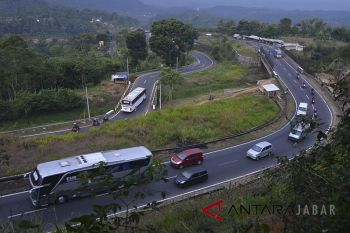 Arus mudik lingkar gentong