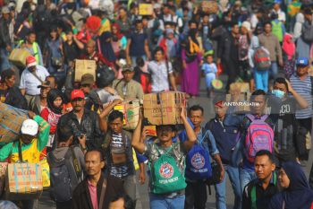 Arus Mudik Pelabuhan Tanjung Perak