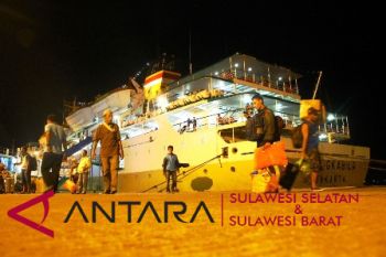 H-5 penumpang Pelabuhan Makassar capai 16.300 orang