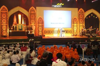 Bank Mandiri buka puasa bersama 2.000 anak yatim di Karanganyar