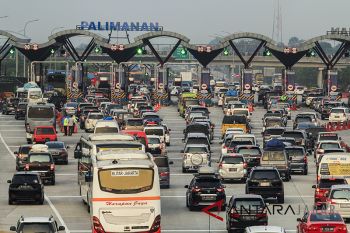 Gerbang tol Palimanan Padat