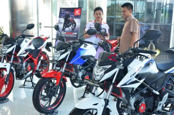 Honda Sport Motoshow berikan servis dan ganti oli gratis