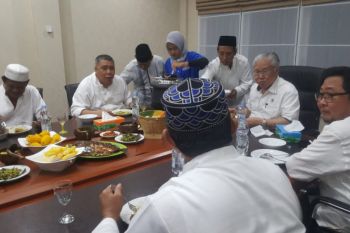 Mendag buka puasa bersama warga Palu