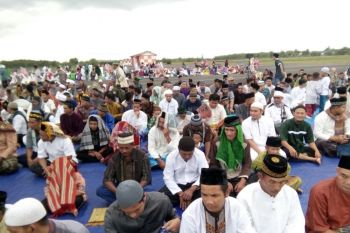 Pastor - Pemuda Katolik ikut pengamanan Idul Fitri Kapuas Hulu