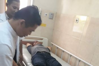 Seorang penumpang alami kecelakaan di Pelabuhan Lembar