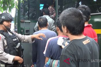 61 napi Rutan Batang dipindah ke Nusakambangan
