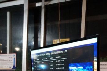TRANS SEMARANG PASANG MONITOR TRAFIK DI HALTE