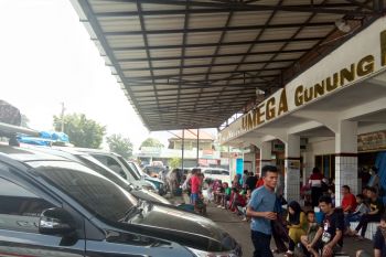 Dharmasraya Rest Areas Experienced Density on D-3 of Eid