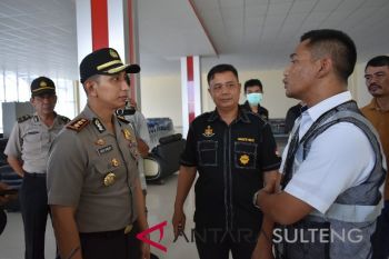 Polres Banggai tes urine awak pesawat, Sriwijaya Air menolak